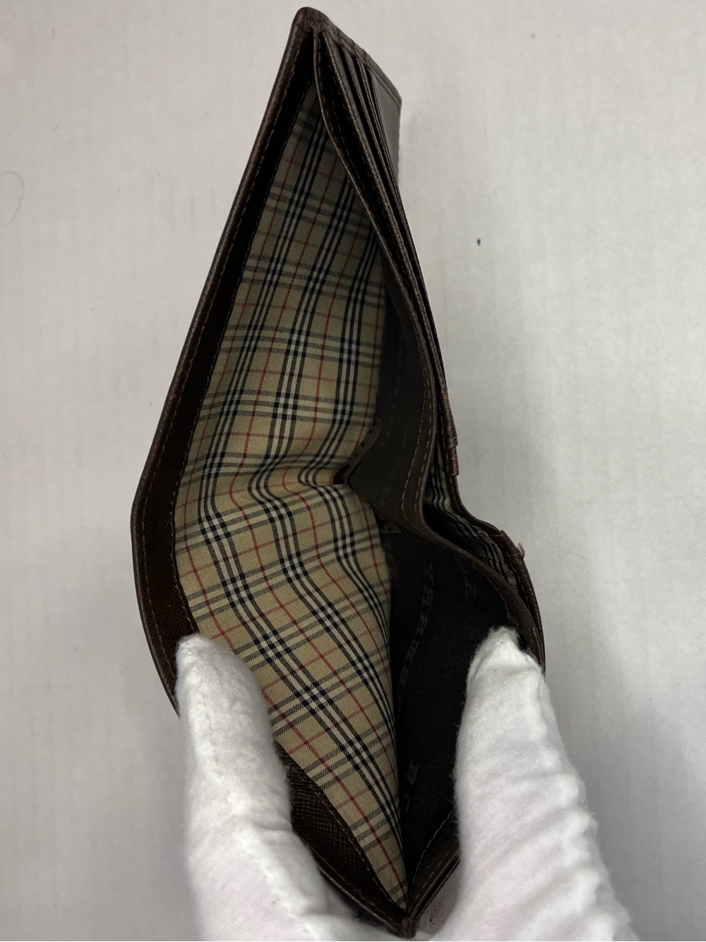 Burberry Bifold Wallet in a dark brown saffiano leather - Picture 10 of 14